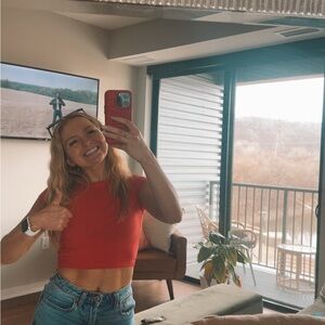 Meet your Posher, Brenna